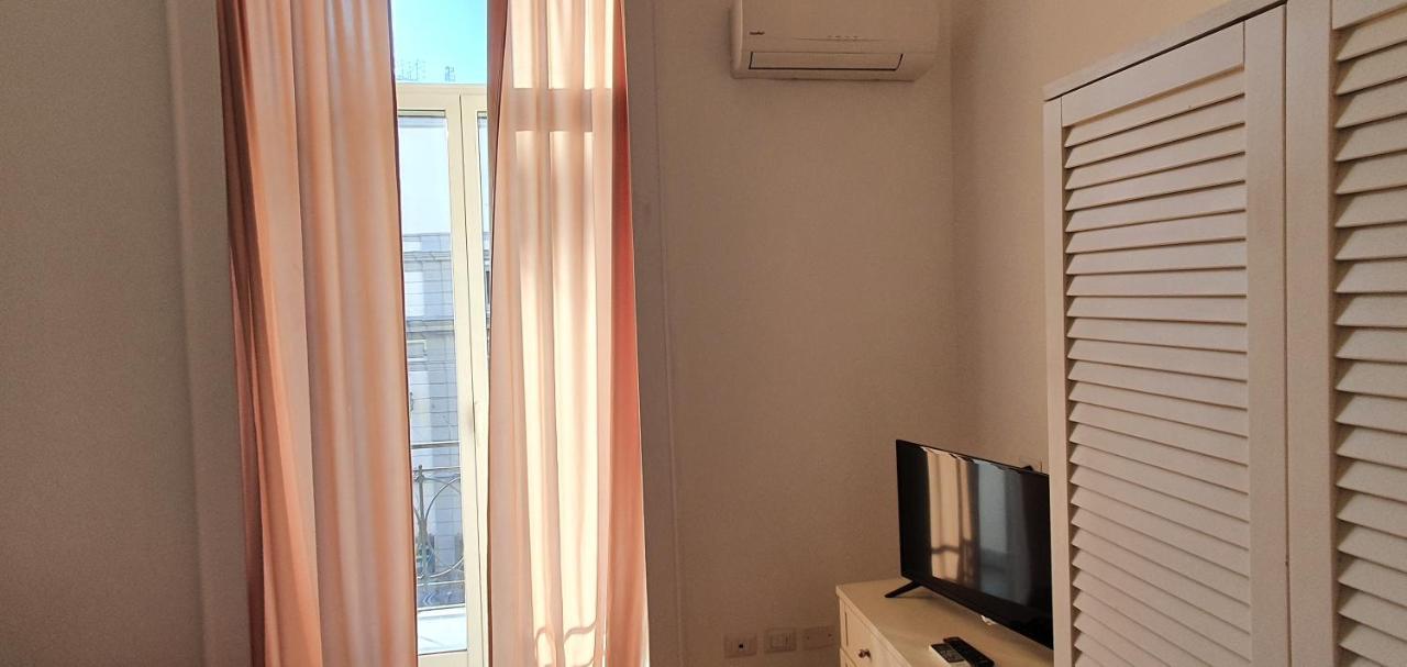 Casa House 381 Apartment Наполи Екстериор снимка