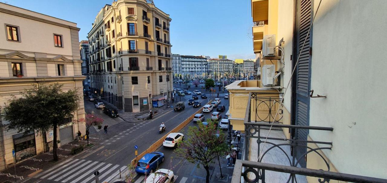 Casa House 381 Apartment Наполи Екстериор снимка