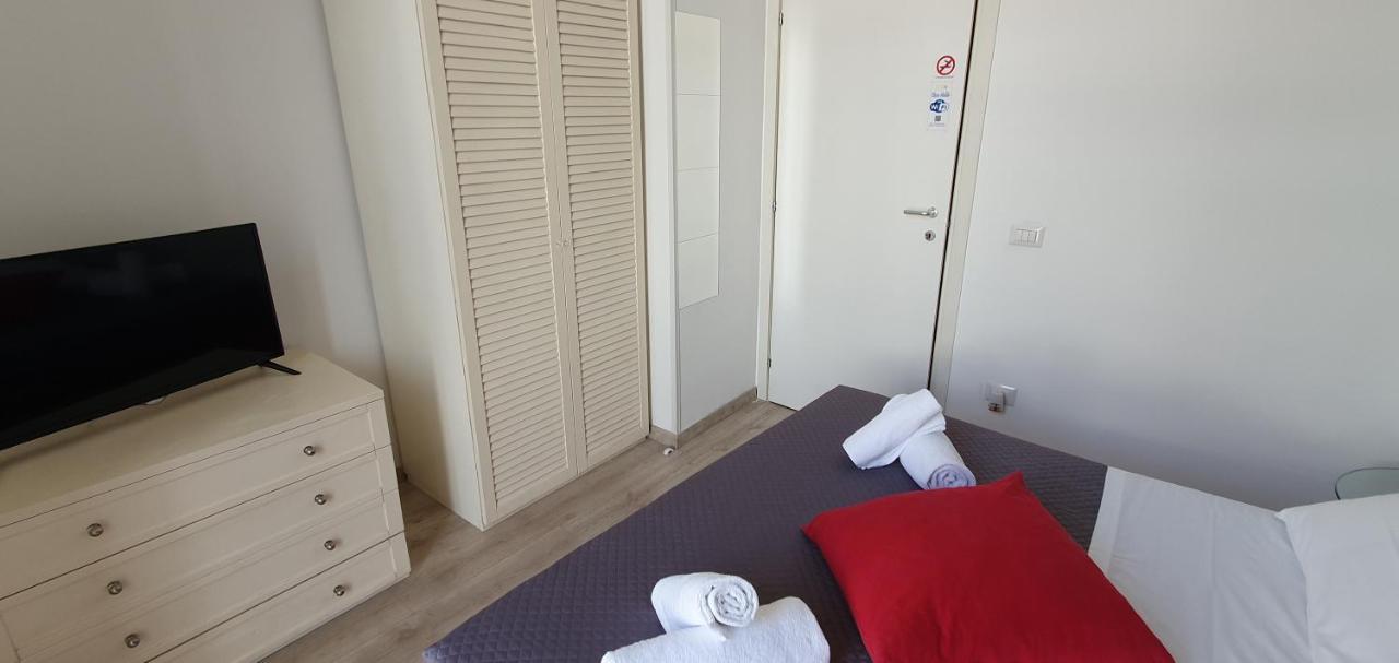 Casa House 381 Apartment Наполи Екстериор снимка